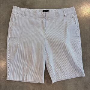 Halogen Seersuckers Blue white pin stripe classic Chino shorts womens 14 bermuda